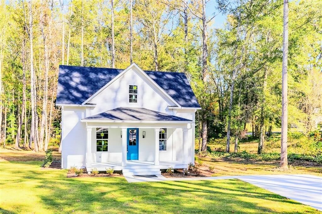 Property Photo:  485 West Avenue  GA 30108 