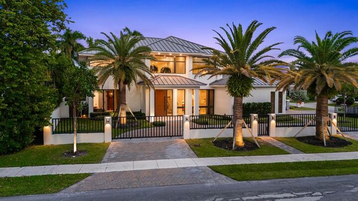 1400 Middle River Dr  Fort Lauderdale FL 33304 photo