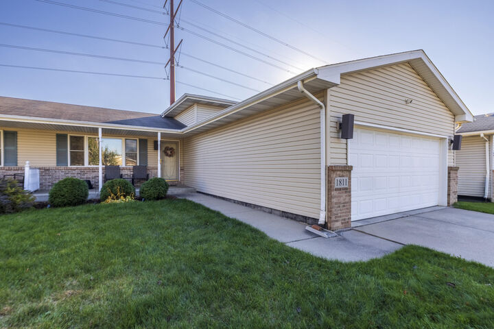 Property Photo: 1811 W 86th Lane IN 46410