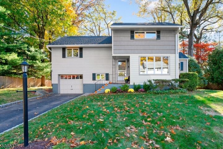 Property Photo: 140 Chamberlain Pl NJ 07432