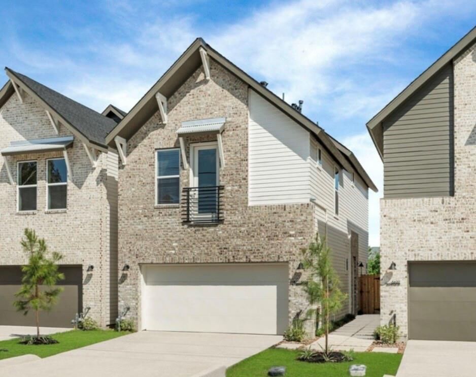 Property Photo:  5616 Bertellis Lane  TX 77091 