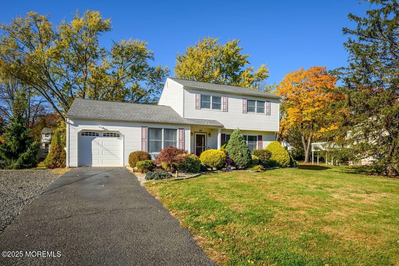 Property Photo: 37 Willow Grove Way NJ 07726