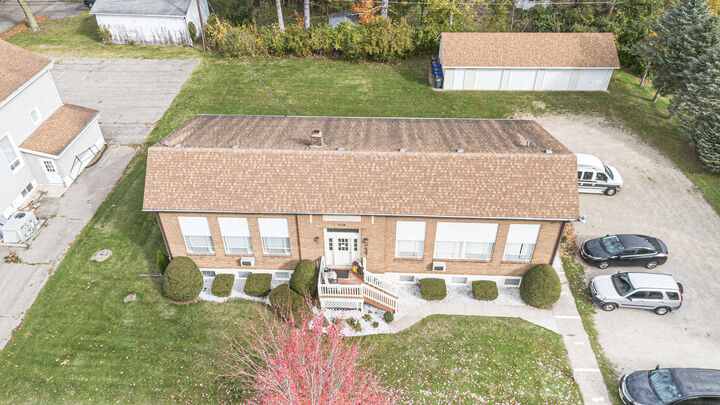 Property Photo: 308 S Mechanic Street MI 49103