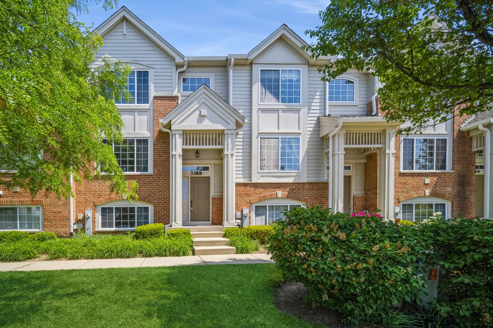 Property Photo: 3388 Sanctuary Drive IL 60124