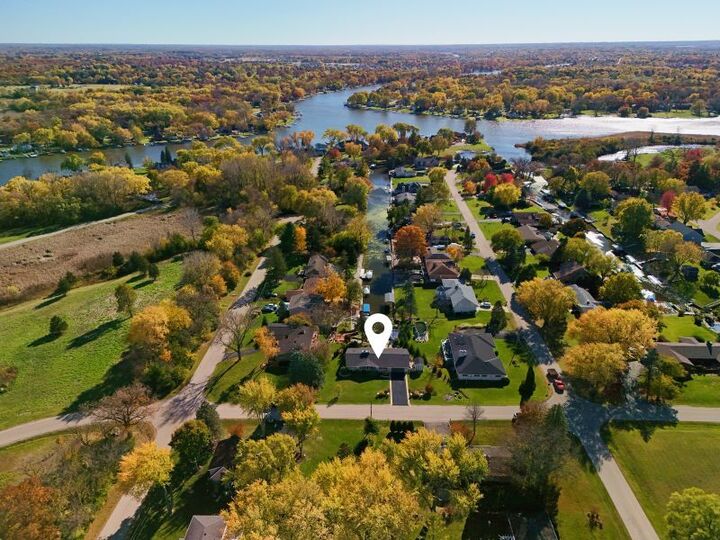 2323 Aspen Drive  Johnsburg IL 60051 photo