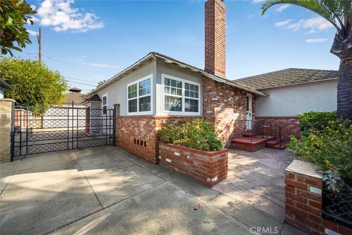 Property Photo:  6062 Pimenta  CA 90712 