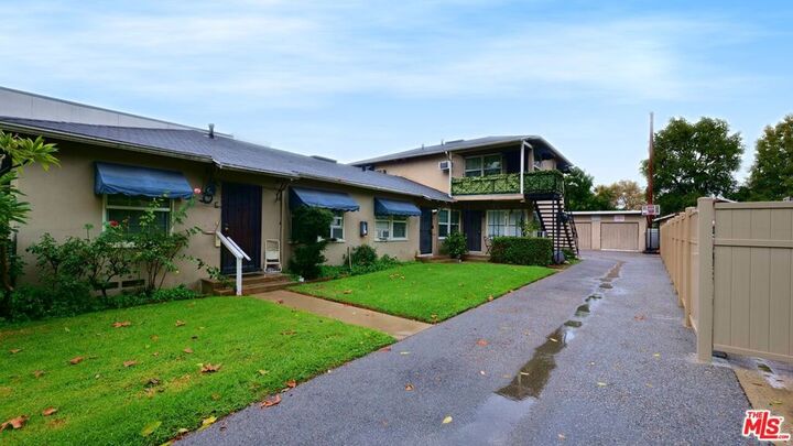 Property Photo: 1105 W Clark Avenue CA 91506