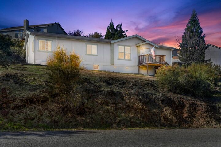 Property Photo: 2541 Knollwood Drive CA 95682