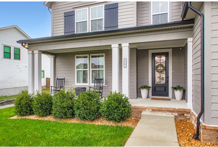 Property Photo:  529 Oakvale Ln  TN 37122 