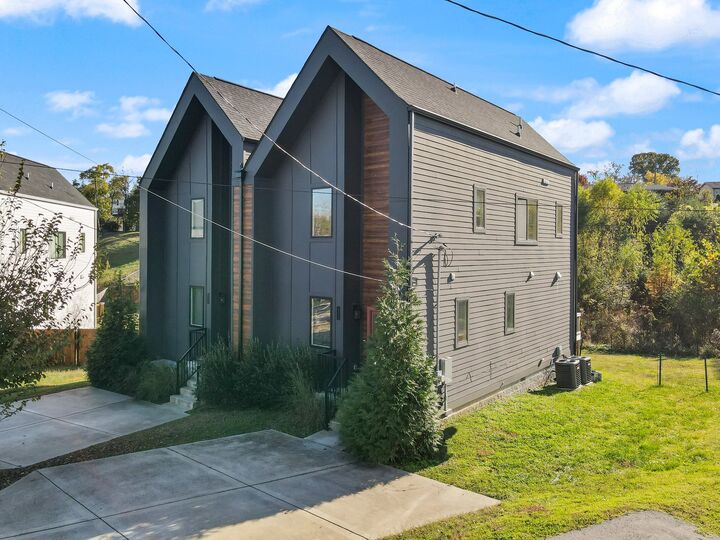 602 Newhall Dr  Nashville TN 37206 photo