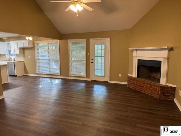 Property Photo: 102 Samantha Drive LA 71291