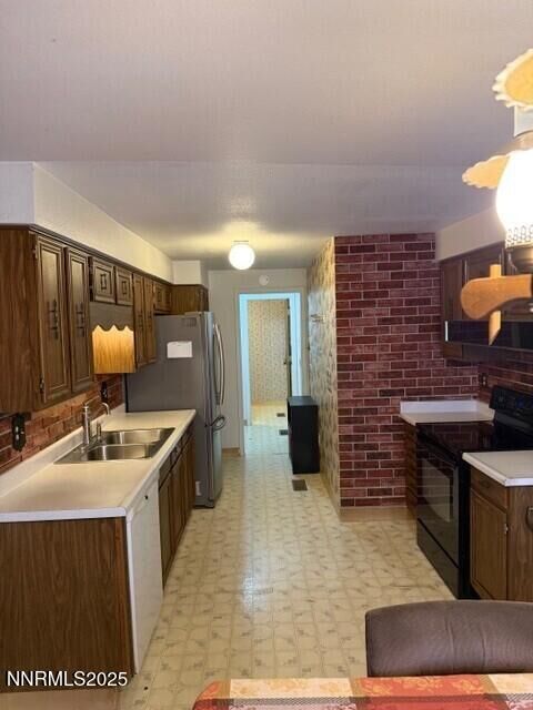 Property Photo:  26 Condor Circle  NV 89701 