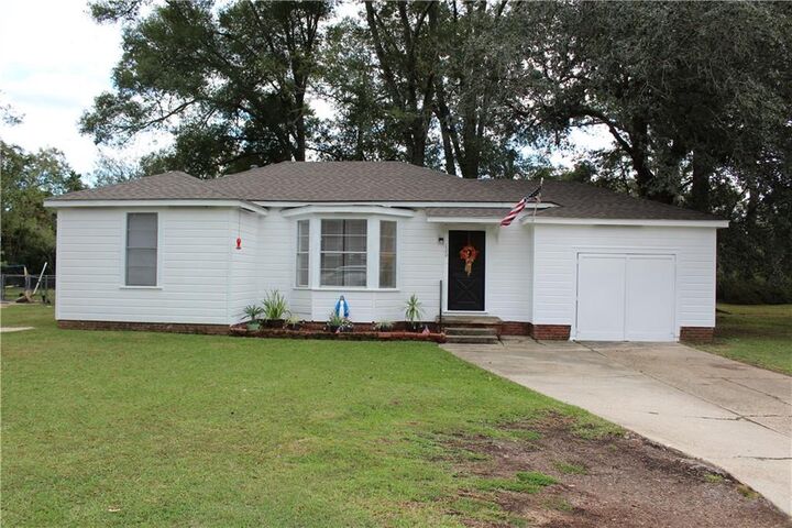 Property Photo: 120 Tulane Avenue LA 70443