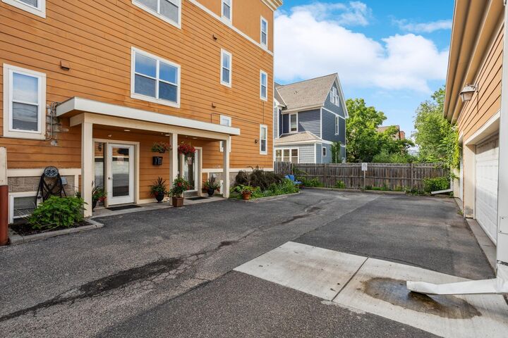 Property Photo: 1829 Park Avenue 7X MN 55404