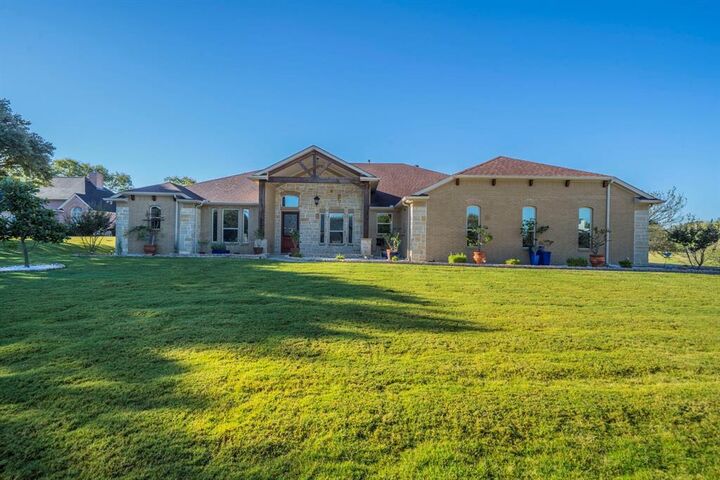 Photo de la propriété:  2852 Sonterra Drive  TX 75104 