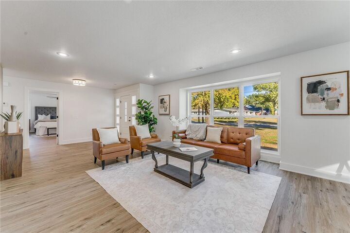 Property Photo: 300 S West End Street AR 72764