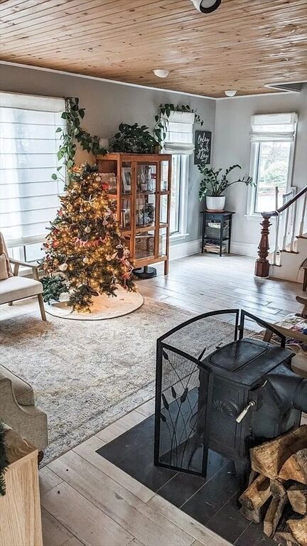 Property Photo:  15 King Ave  MA 02356 