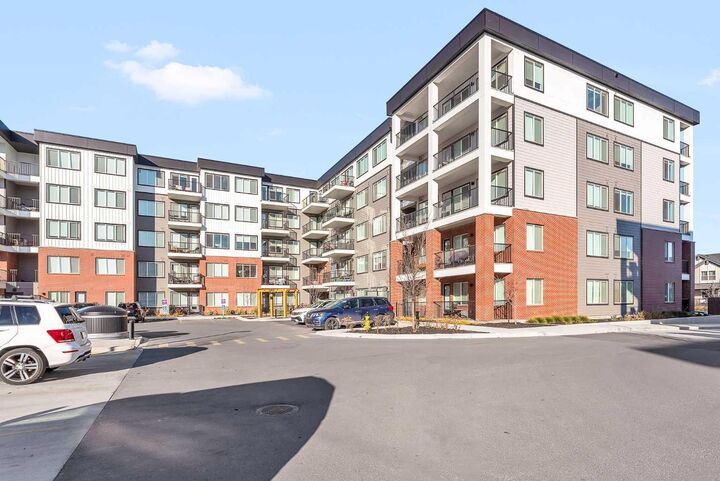 Photo de la propriété: 111 Wolf Creek Drive SE 1415 AB T2X 5X2