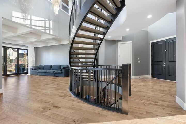 Photo de la propriété: 67 Stoneypointe Place AB T3L 0C9