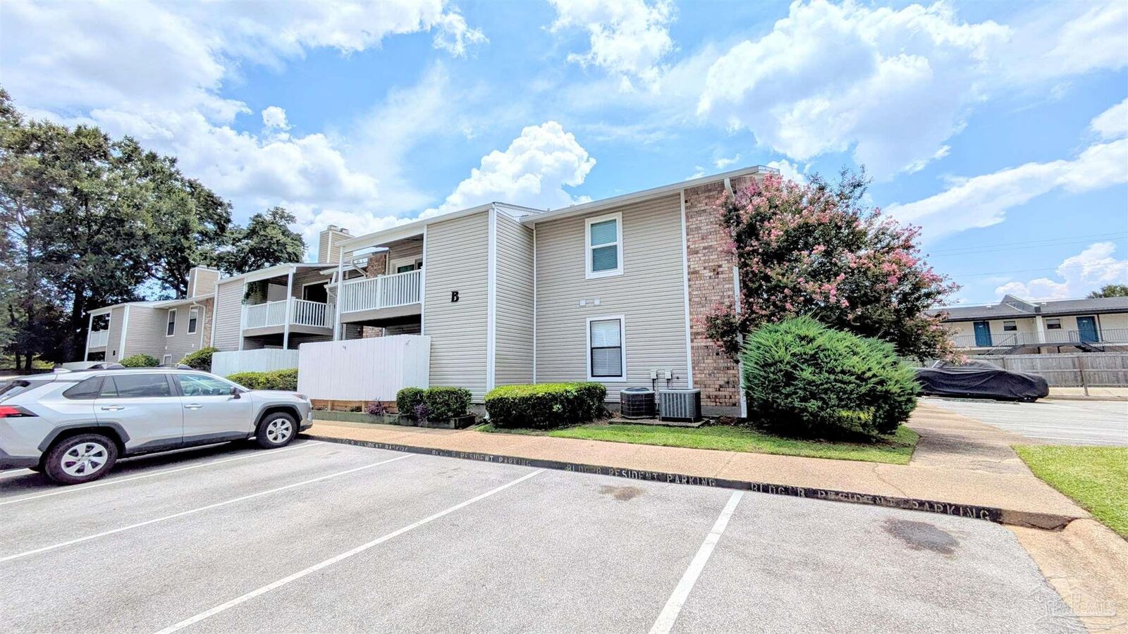 Property Photo: 7171 9th Ave B6 FL 32504