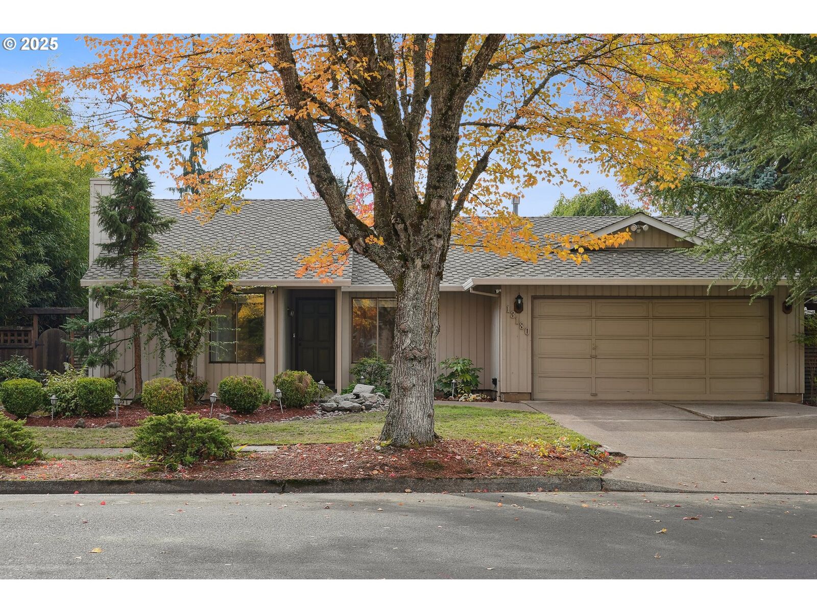Property Photo:  13180 SW Haystack Dr  OR 97008 