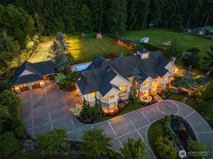 20727 SE 24th Street  Sammamish WA 98075 photo