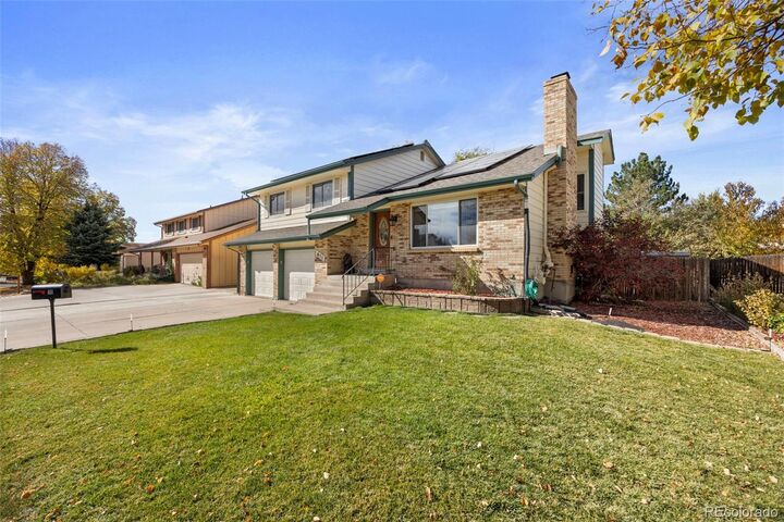 Property Photo: 611 S Laredo Circle CO 80017