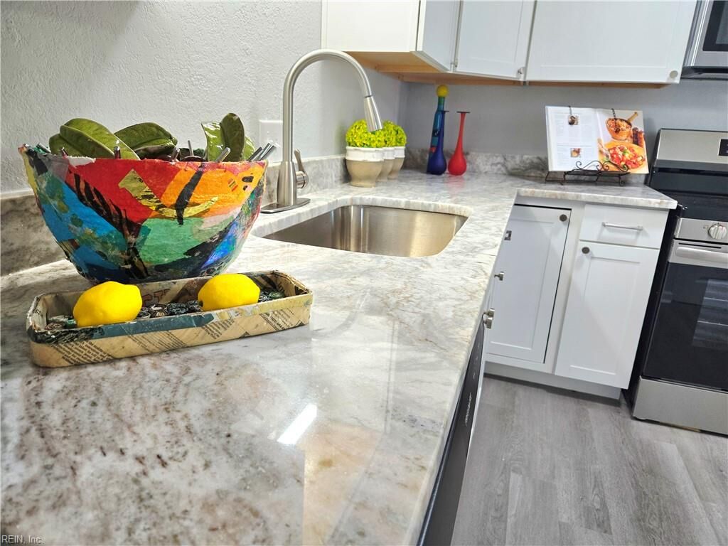 Property Photo:  1263 Credle Rd  VA 23454 