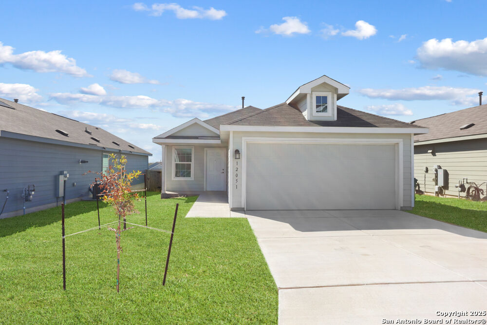 Property Photo: 12051 Still Pass TX 78221