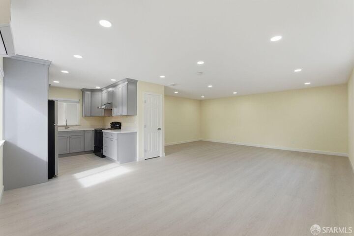 264 N 34th Street  San Jose CA 95116 photo