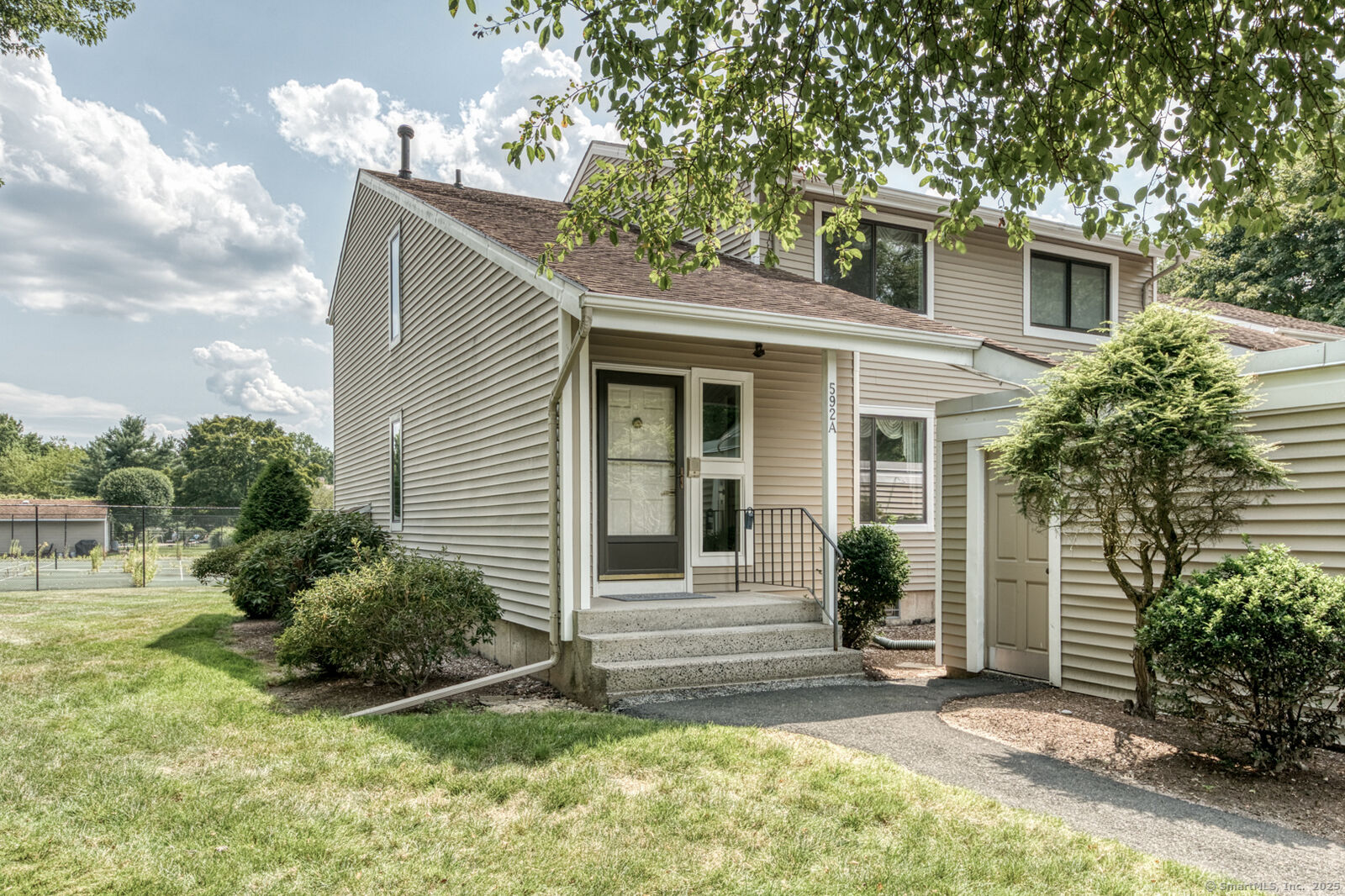 Property Photo: 592 Mountain Road Apt A CT 06117