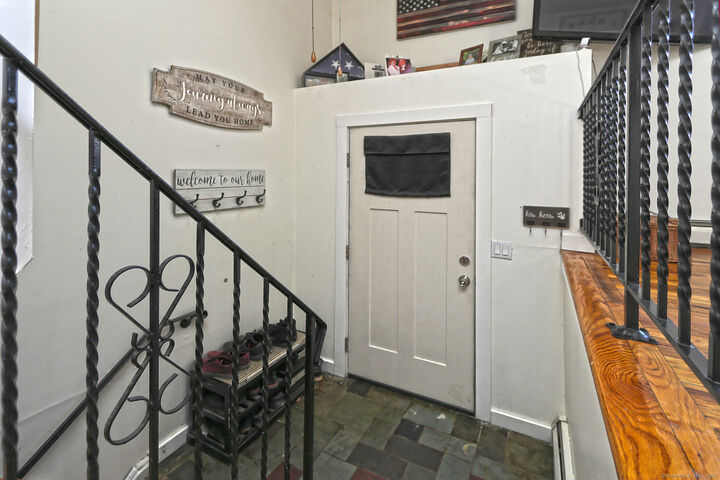 Property Photo: 463 Mulberry Street CT 06770