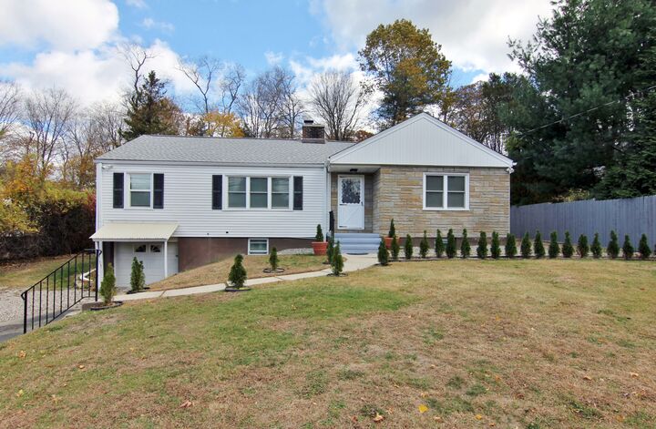 663 High Ridge Road  Stamford CT 06905 photo