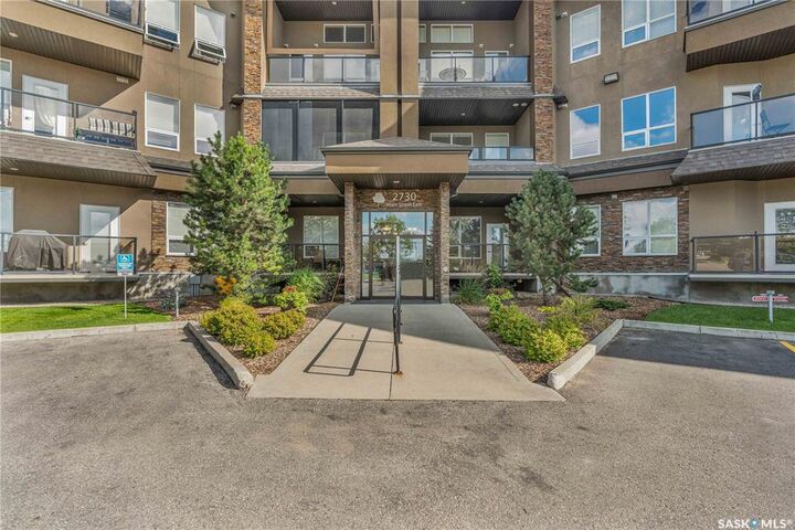 Property Photo: 2730 Main Street 301 SK S7H 0M3