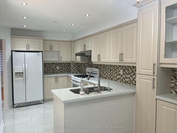 3600 Colonial Drive 50  Mississauga ON L5L 5P5 photo