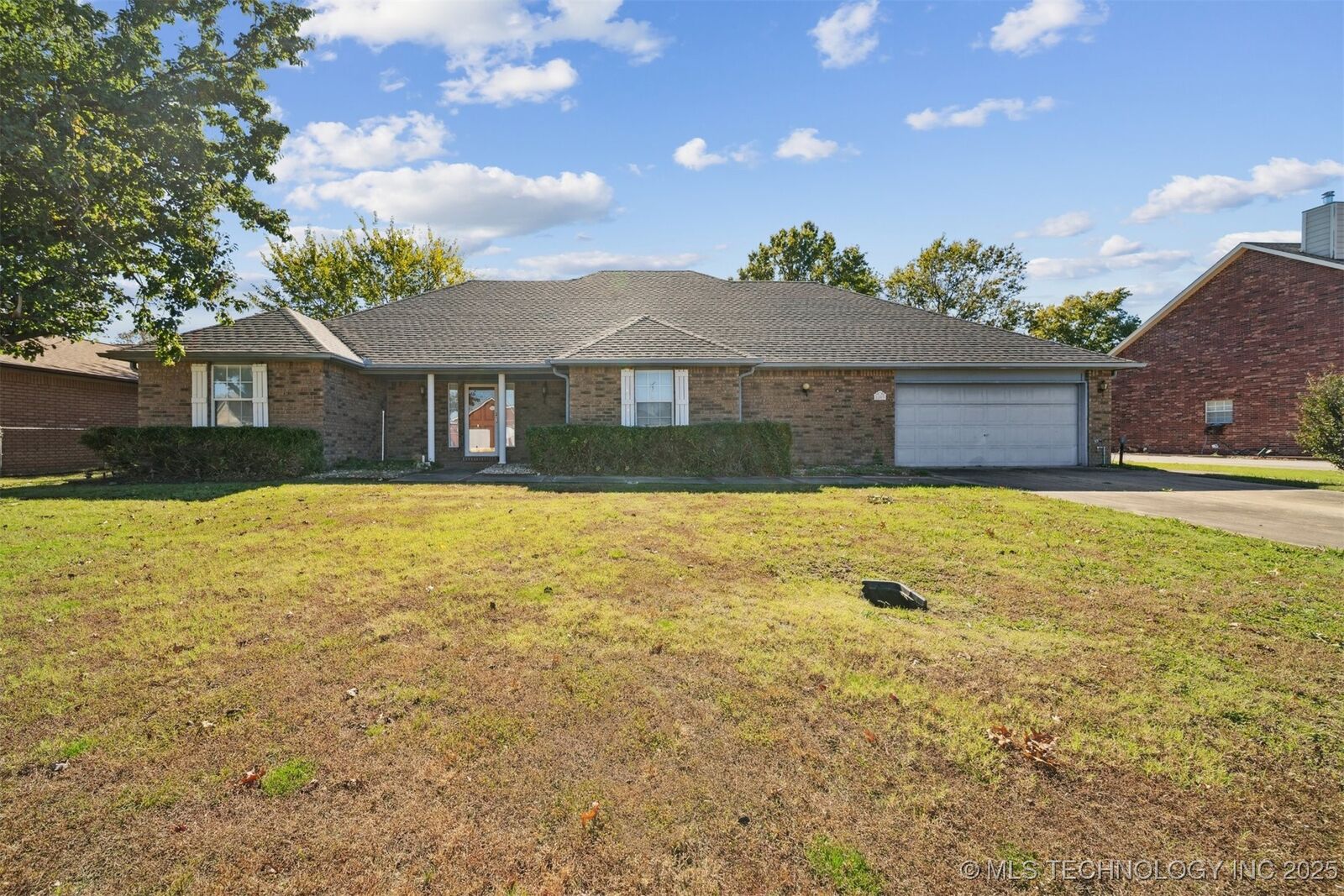 Property Photo:  1807 SW 2nd Place  OK 74467 