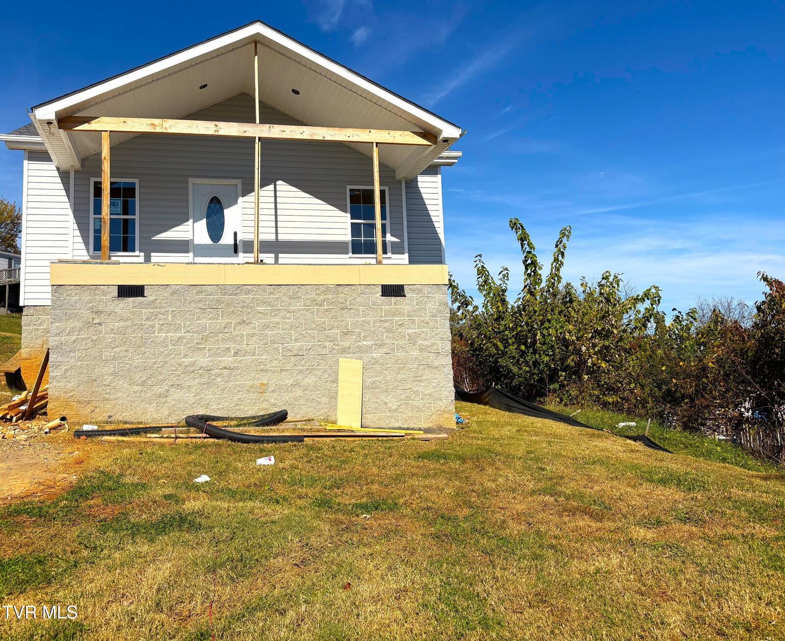 Property Photo: 1720 Pendleton Street TN 37660