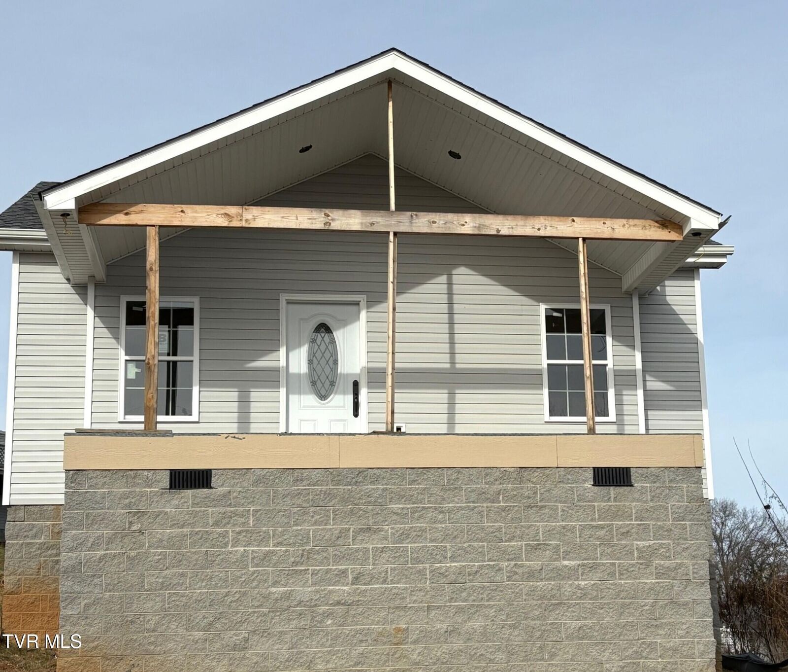 Property Photo:  1720 Pendleton Street  TN 37660 