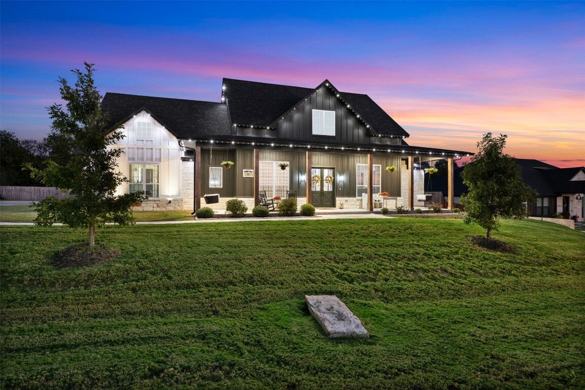 Property Photo: 6911 Ben Houston Court TX 76502