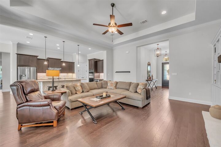 18609 Expedition Trail  Lago Vista TX 78645 photo