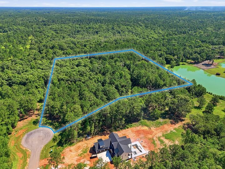 Property Photo:  Lot 11 Hidden Lakes Drive  GA 31721 