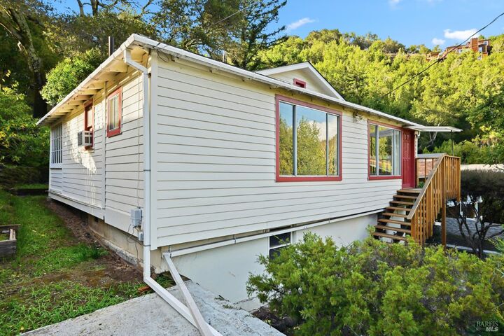 Property Photo: 200 Cascade Drive CA 94930