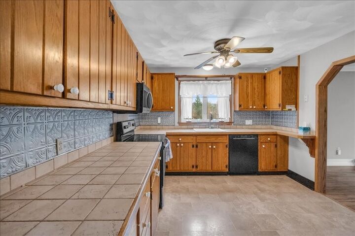 Property Photo: 589 S Apalachin Road NY 13732