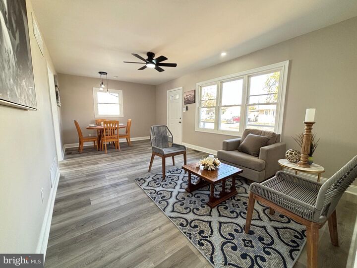 Property Photo: 10 Holden Drive DE 19720