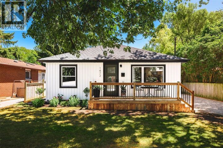 1472 Lecaron Avenue  Sarnia ON N7V 3J3 photo