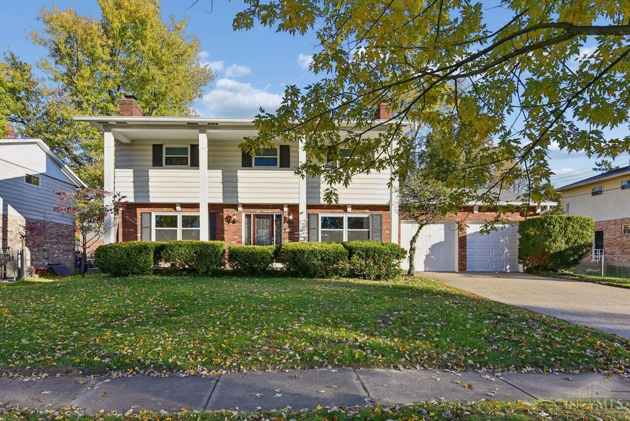 Property Photo:  8190 Riovista Drive  OH 45255 