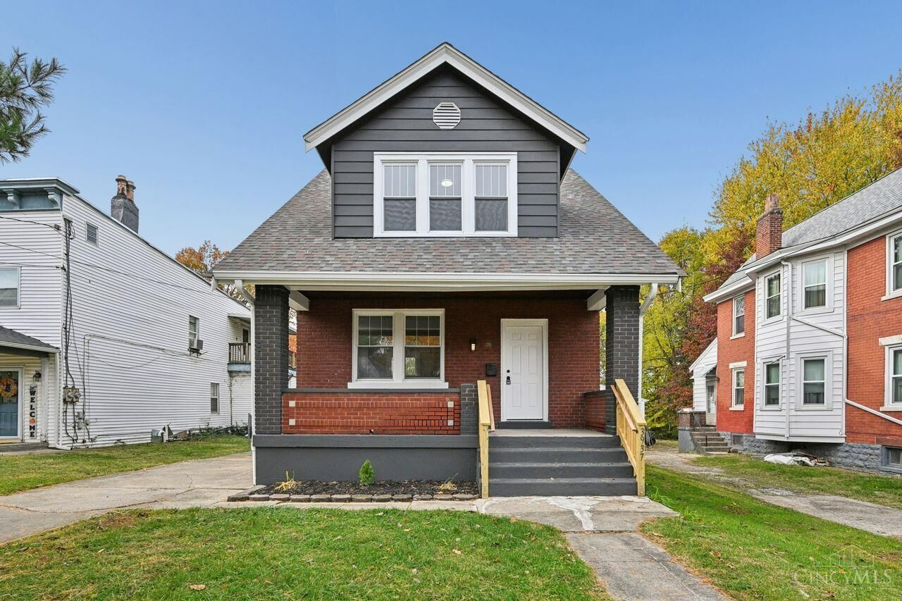 Property Photo:  3937 Washington Avenue  OH 45211 