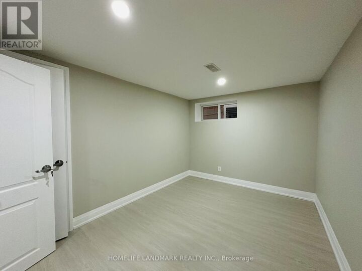 Property Photo:  38 Howarth Avenue  ON M1R 1H4 