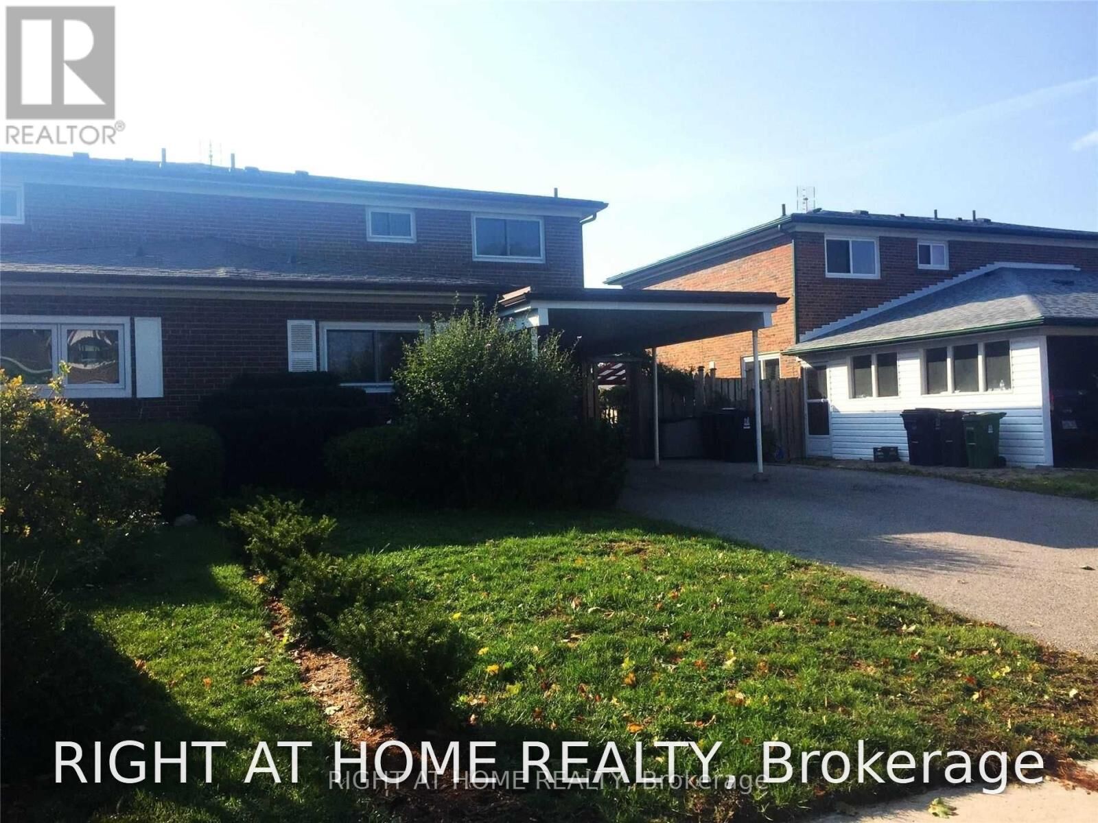 Property Photo:  63 Cairnside Crescent  ON M2J 3M9 