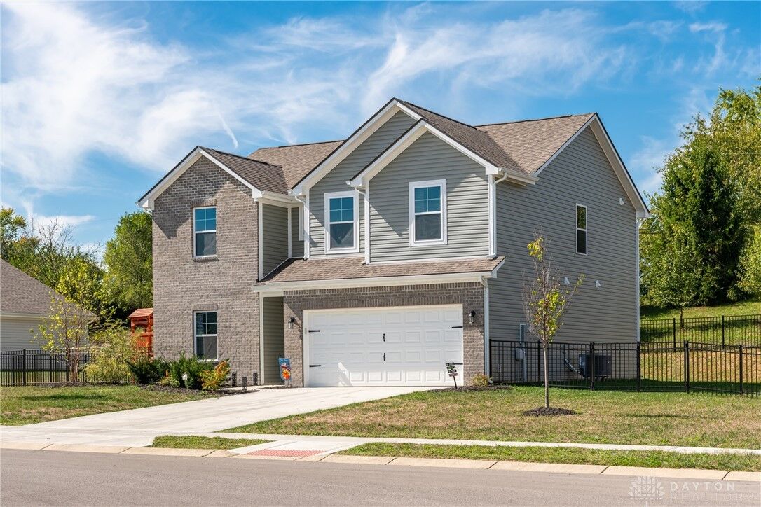 Property Photo:  104 Mound Builder Place  OH 45005 